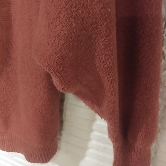 FOR THEE brand pink/mauve over the shoulder sweater - Picture 5 of 5